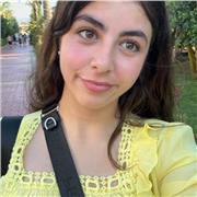 mein Name ist Sara, ich bin 17 Jahre alt und biete Nachhilfe für Schüler*innen in Mathe, Englisch an